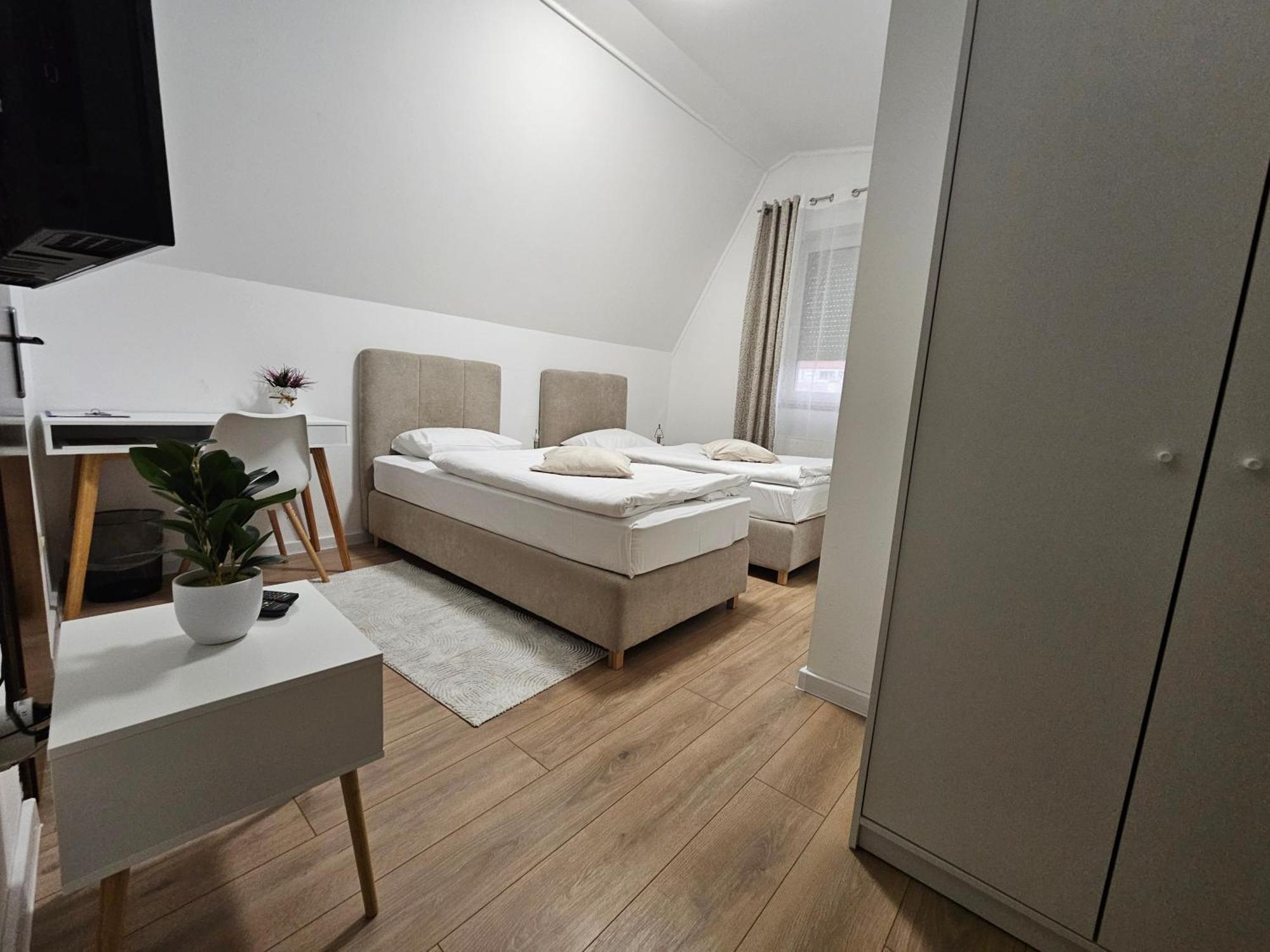 Drava Osijek Hotel Exterior photo